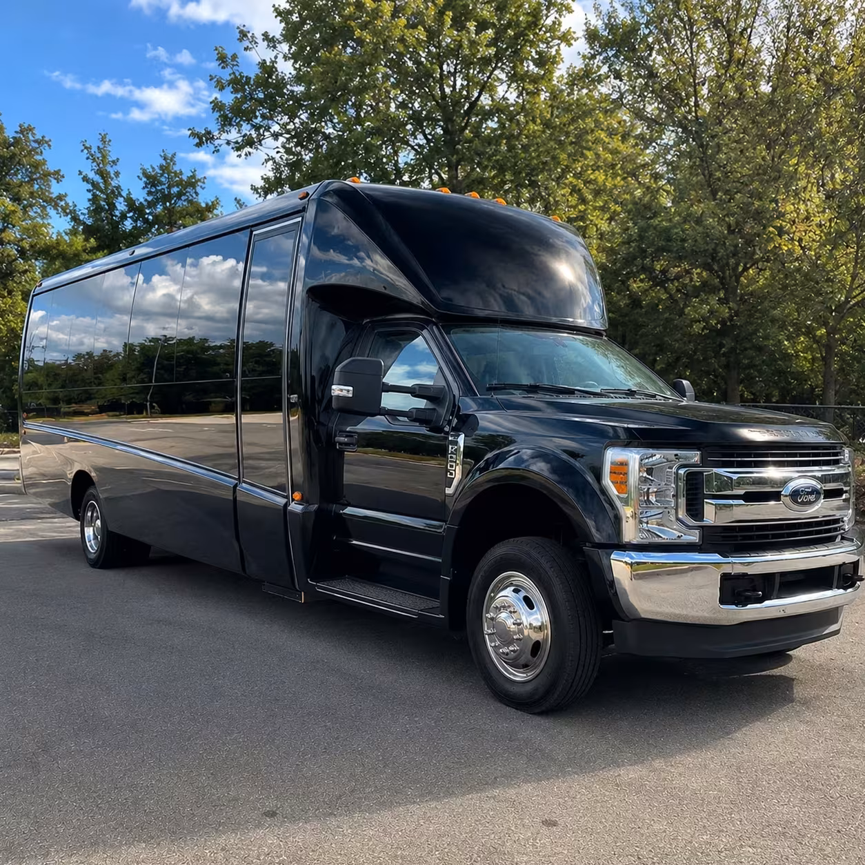 sports team and tournament minibus rentals in rancho cucamonga