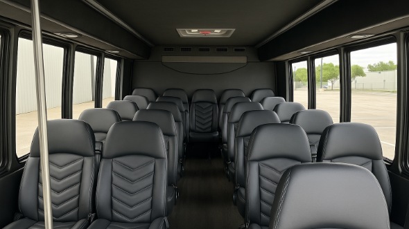 montclair 28 passenger minibus