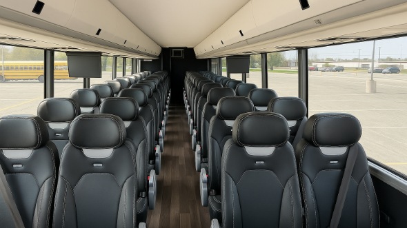 upland 28 passenger minibus